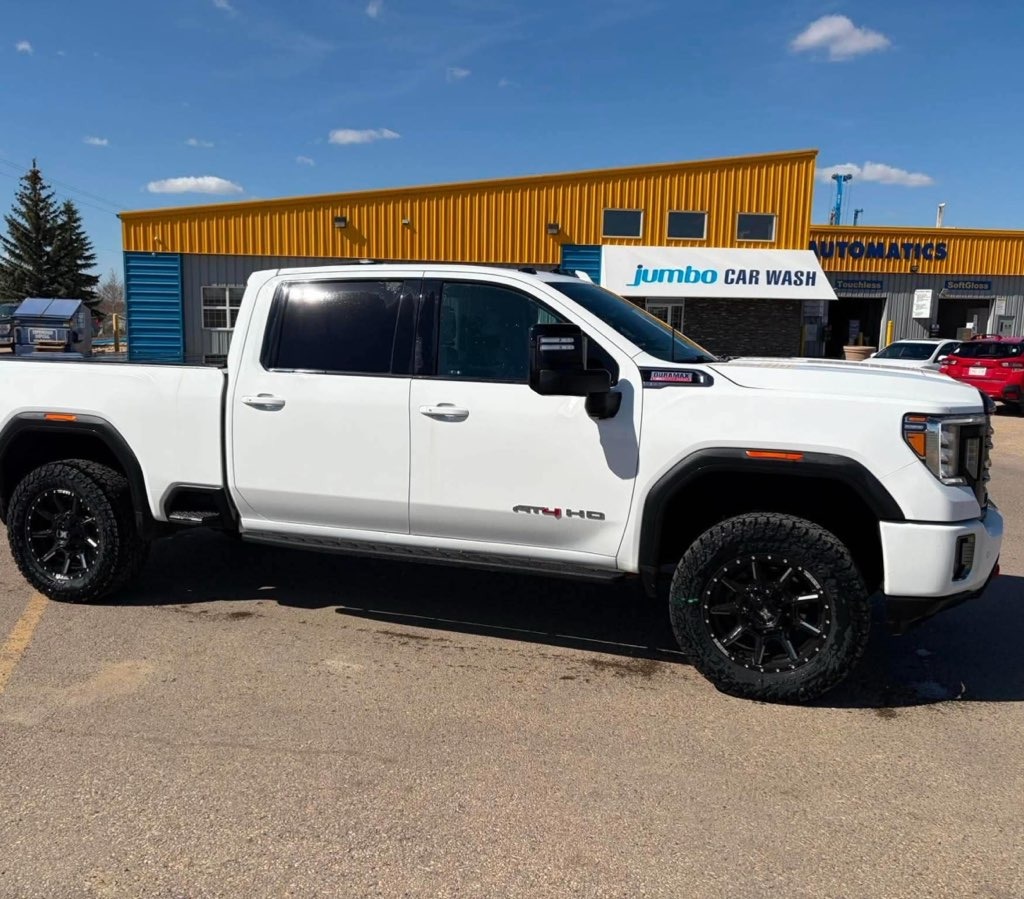 White GMC Sierra AT4 HD fresh from the car wash